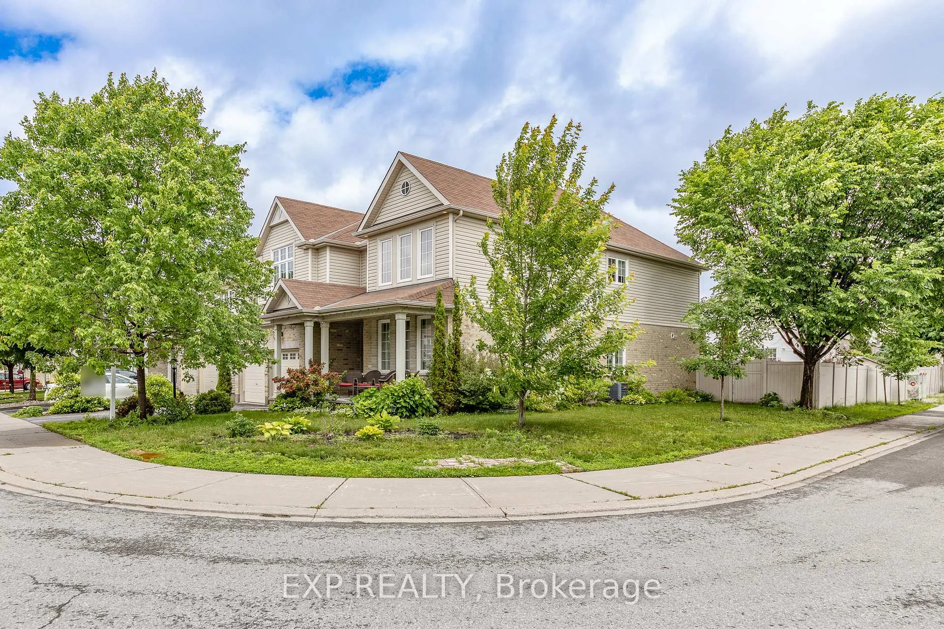 Photo 2 of 167 Chenoa Way, Ottawa, Barrhaven - Stonebridge — HOMEH