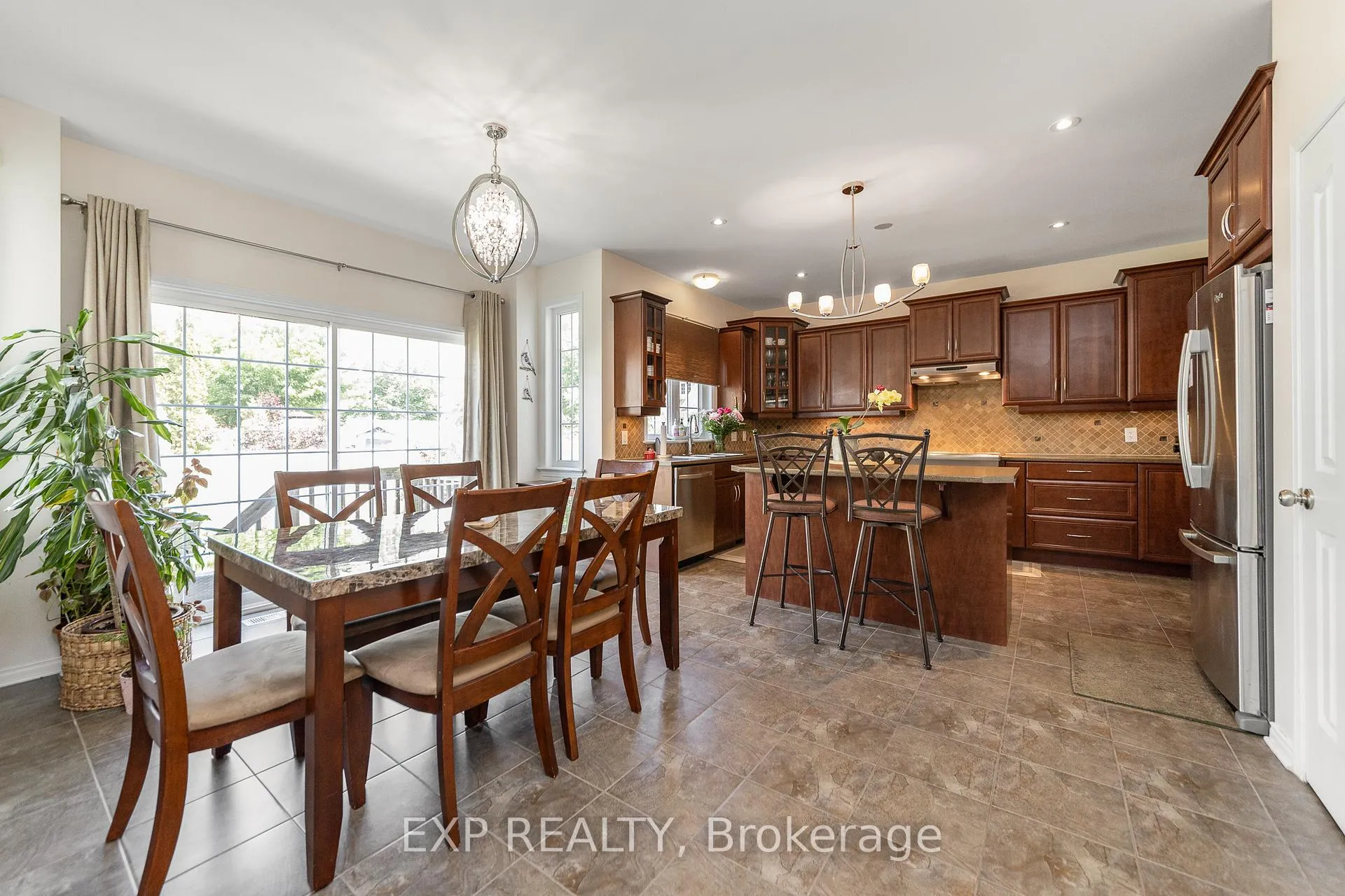 Photo 18 of 167 Chenoa Way, Ottawa, Barrhaven - Stonebridge — HOMEH