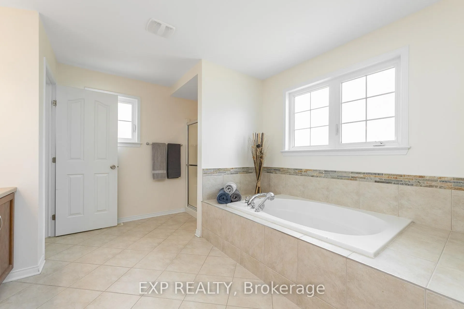 Photo 29 of 167 Chenoa Way, Ottawa, Barrhaven - Stonebridge — HOMEH