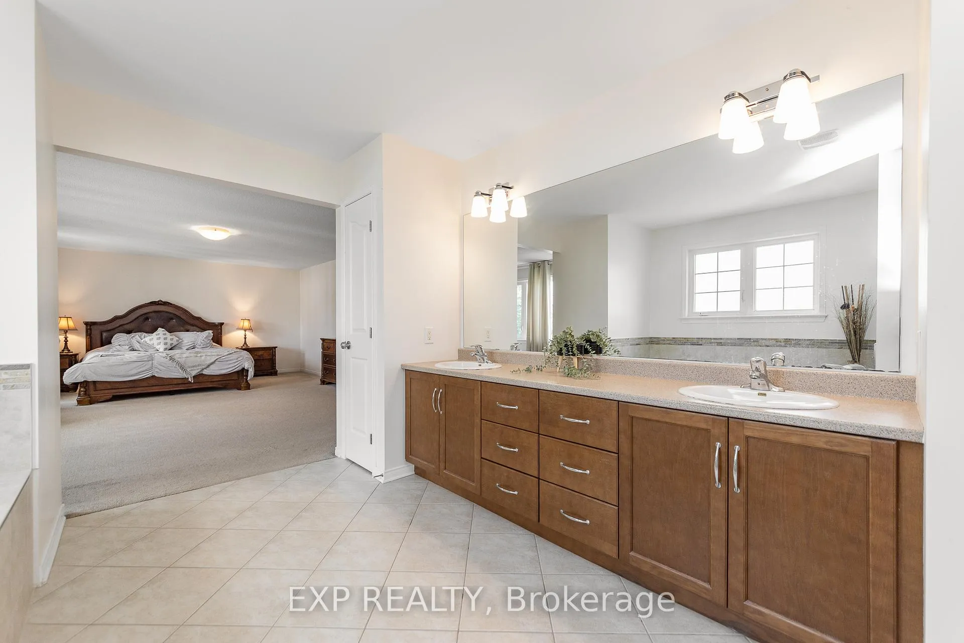 Photo 32 of 167 Chenoa Way, Ottawa, Barrhaven - Stonebridge — HOMEH