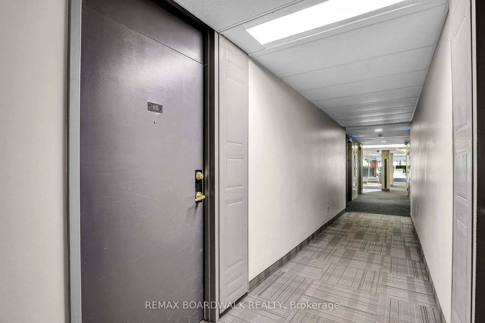 Photo 5 of Unit 115, 2020 Jasmine Crescent, Ottawa, Beacon Hill South — HOMEH