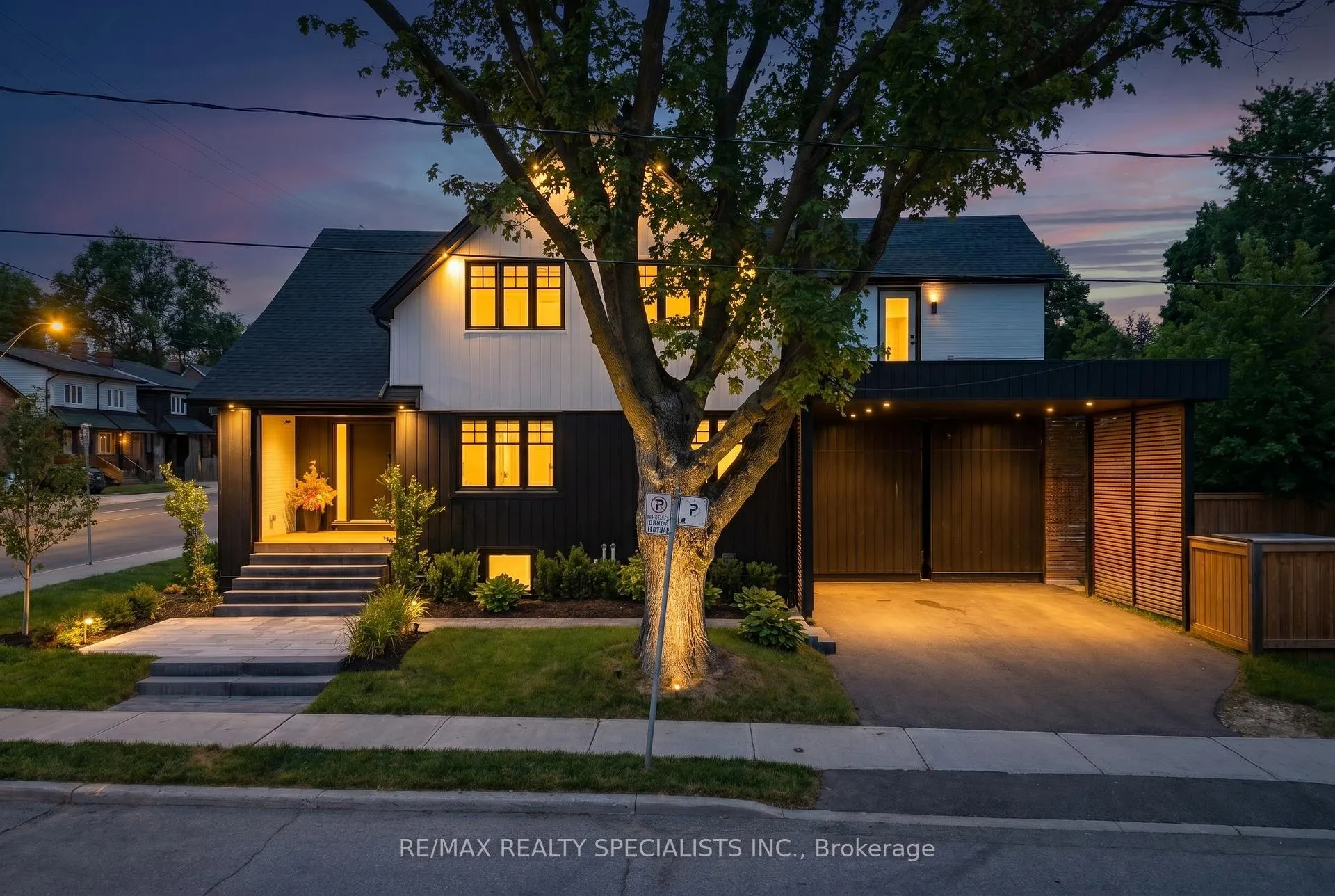 Photo 1 of 997 Mount Pleasant Road, Toronto, Mount Pleasant East — HOMEH
