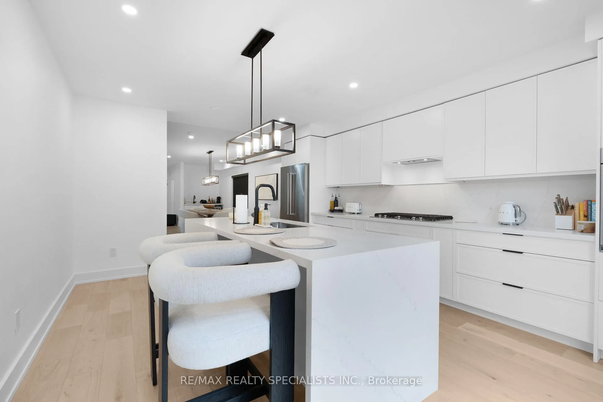 Photo 16 of 997 Mount Pleasant Road, Toronto, Mount Pleasant East — HOMEH