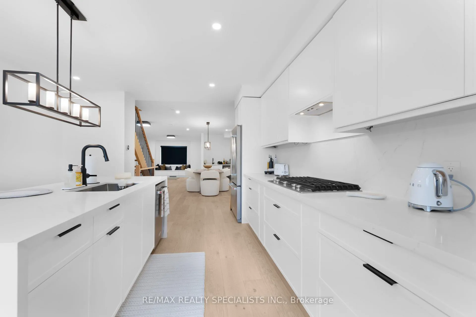 Photo 18 of 997 Mount Pleasant Road, Toronto, Mount Pleasant East — HOMEH