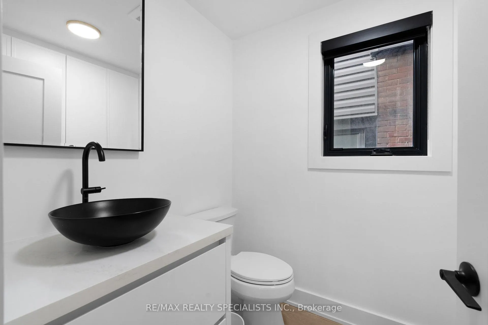 Photo 19 of 997 Mount Pleasant Road, Toronto, Mount Pleasant East — HOMEH