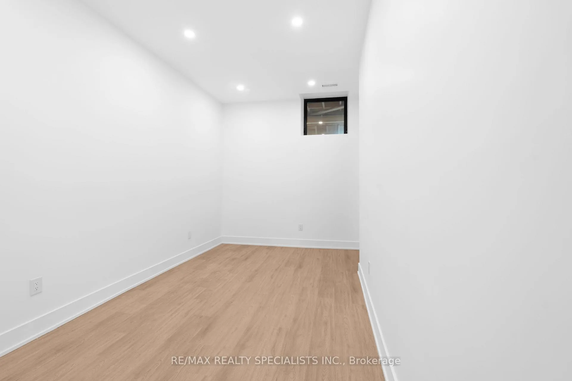 Photo 44 of 997 Mount Pleasant Road, Toronto, Mount Pleasant East — HOMEH
