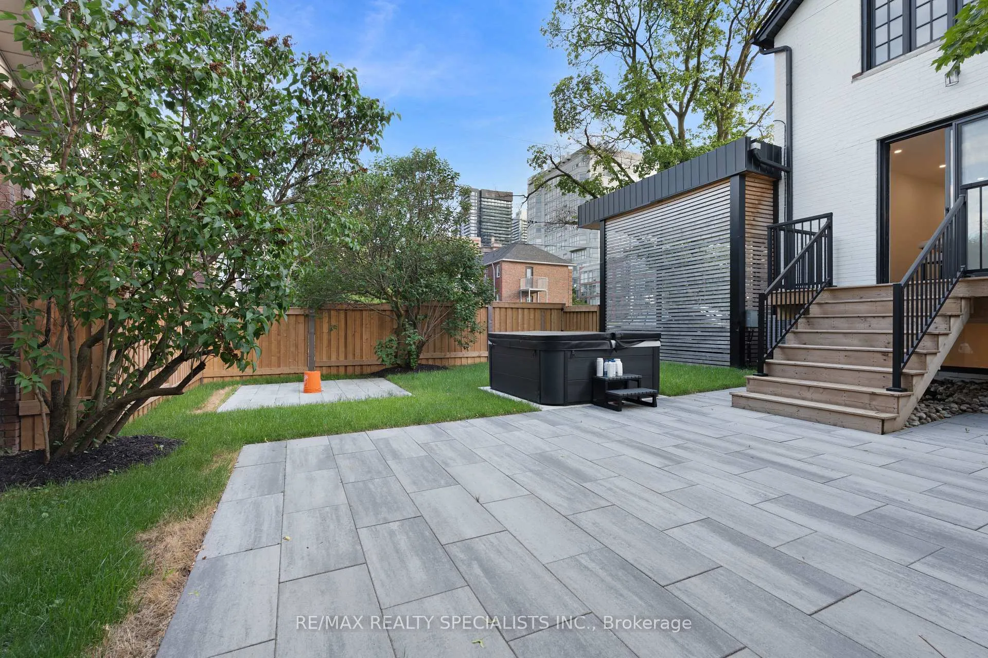 Photo 47 of 997 Mount Pleasant Road, Toronto, Mount Pleasant East — HOMEH