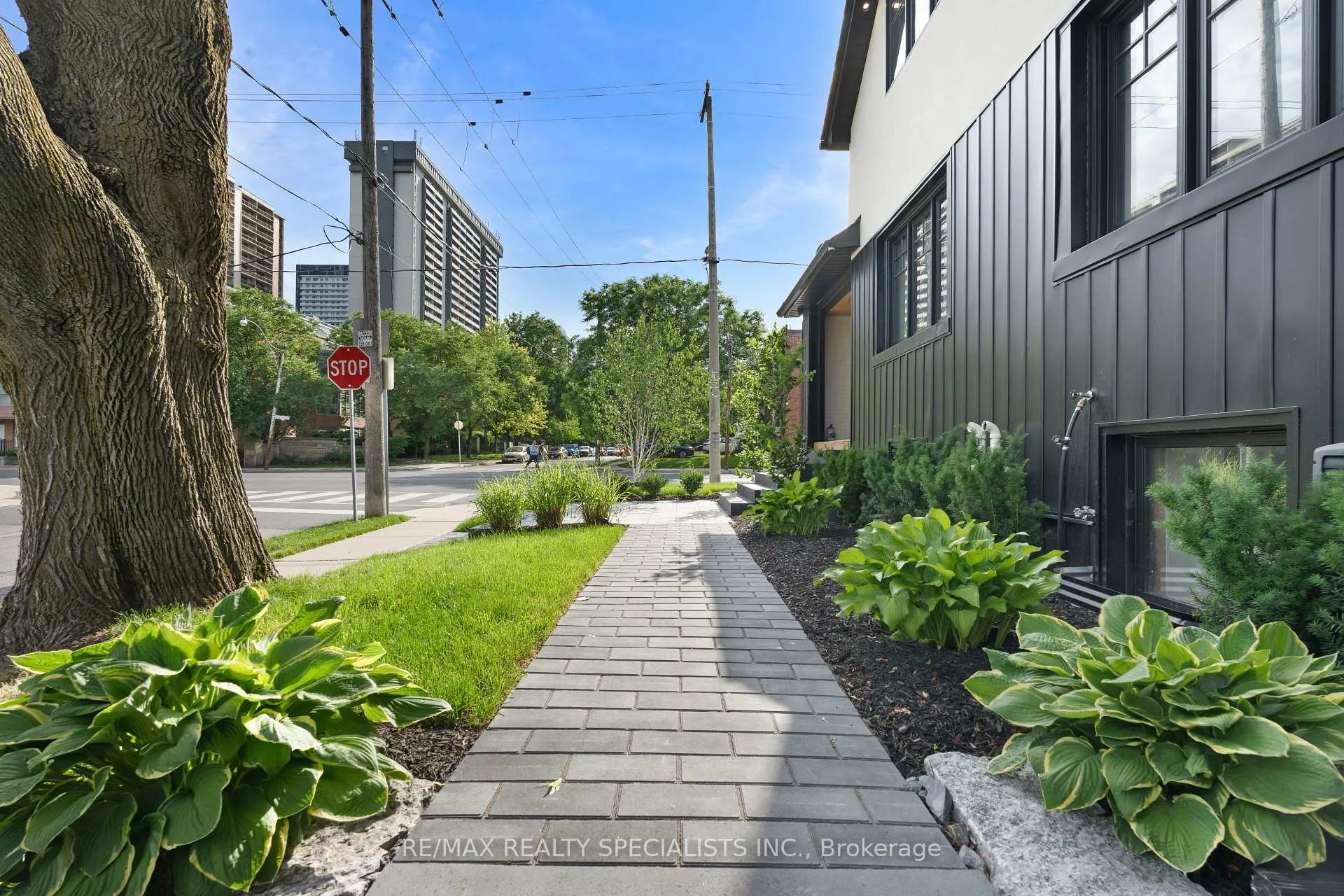 Photo 50 of 997 Mount Pleasant Road, Toronto, Mount Pleasant East — HOMEH