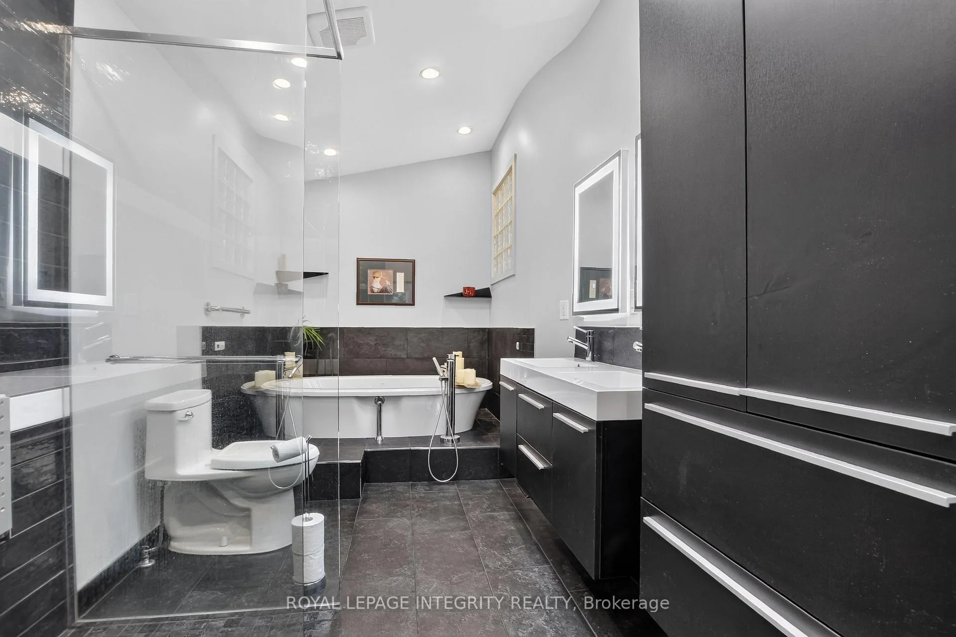 Photo 30 of 954 Watson Street, Ottawa, Fairfield Heights — HOMEH