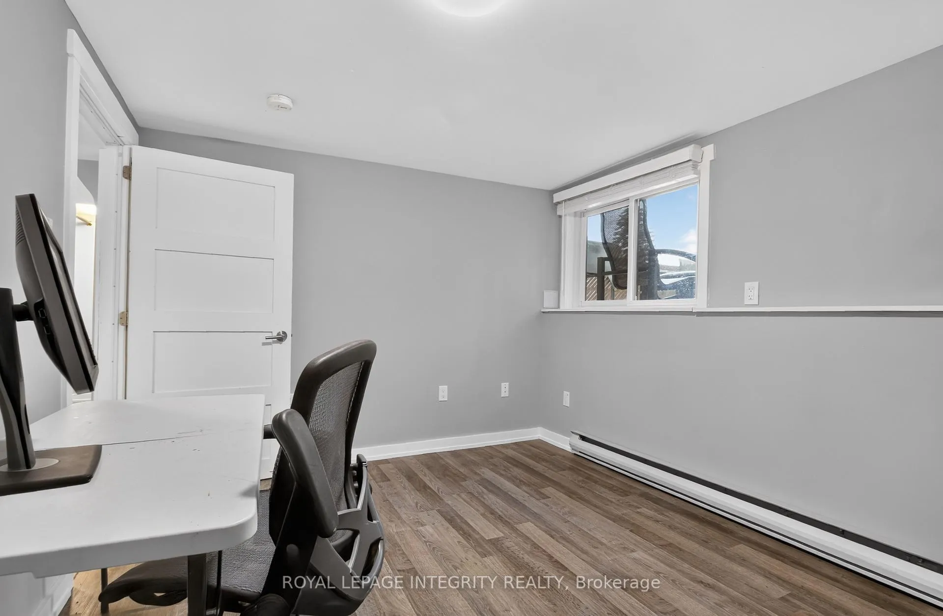Photo 38 of 954 Watson Street, Ottawa, Fairfield Heights — HOMEH