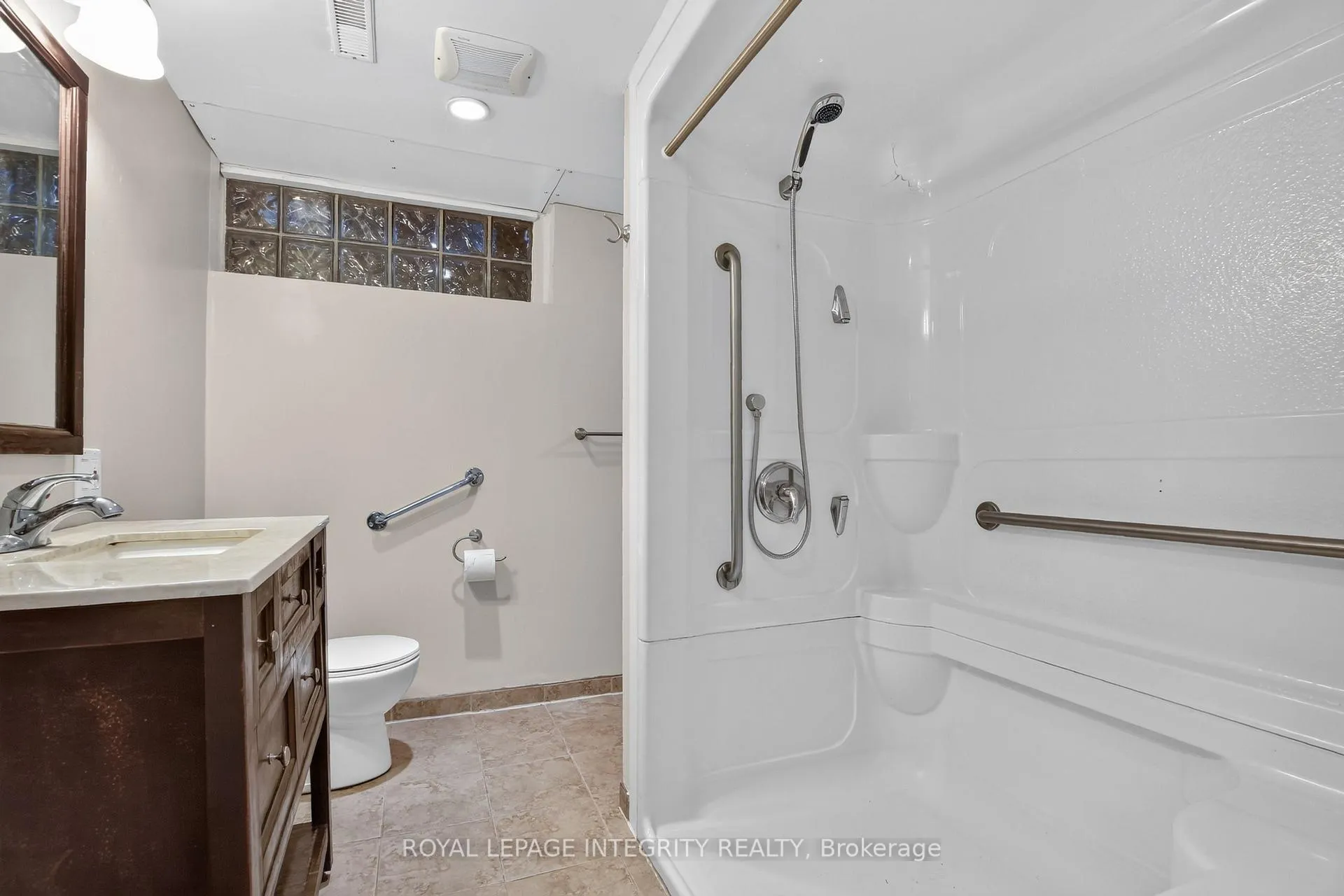 Photo 41 of 954 Watson Street, Ottawa, Fairfield Heights — HOMEH