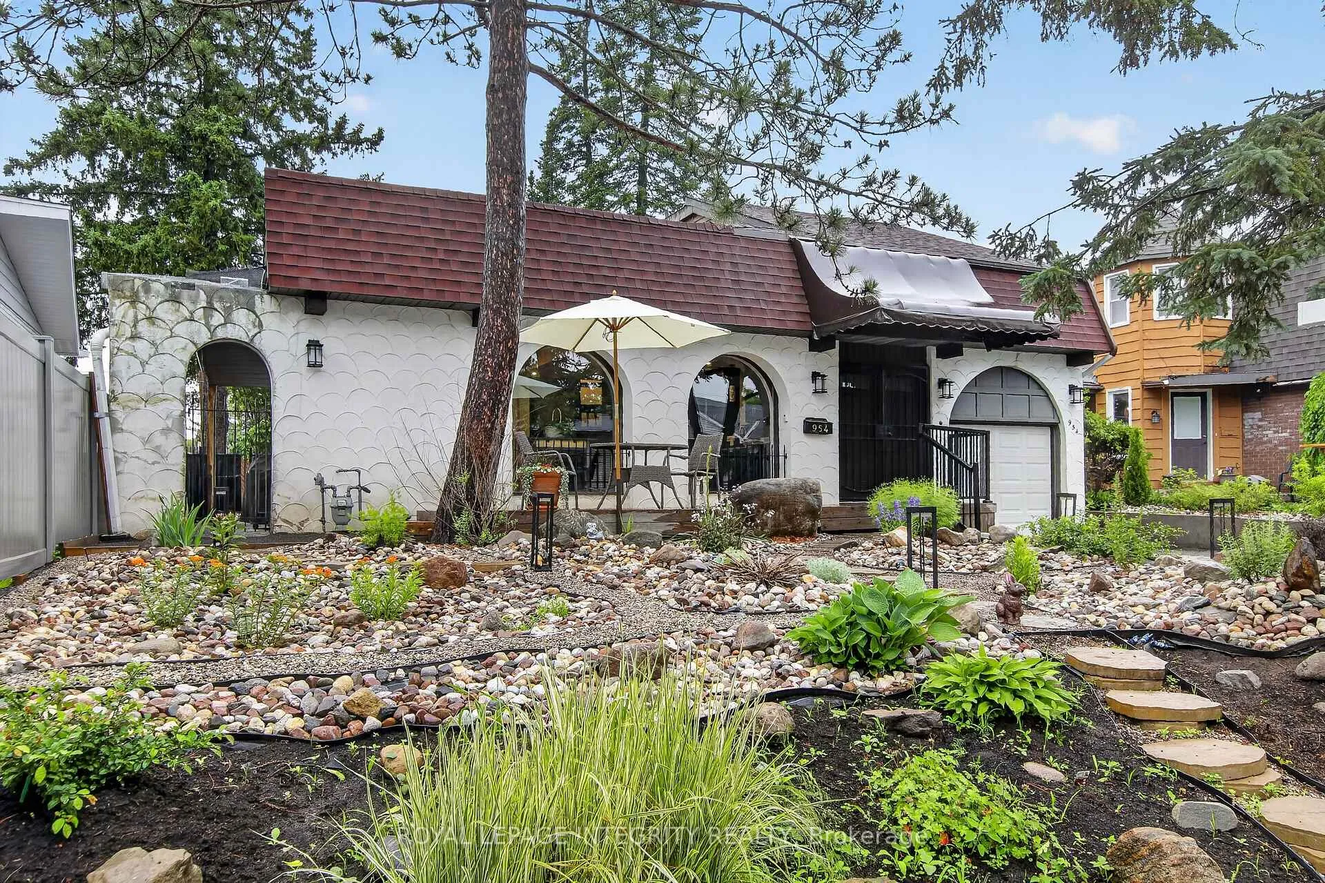 Photo 48 of 954 Watson Street, Ottawa, Fairfield Heights — HOMEH