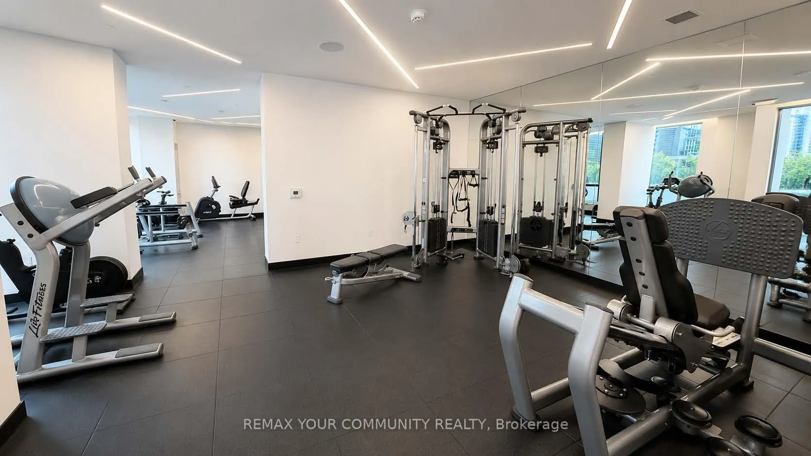 Photo 18 of Unit 2601, 395 Bloor Street E, Toronto, North St. James Town — HOMEH