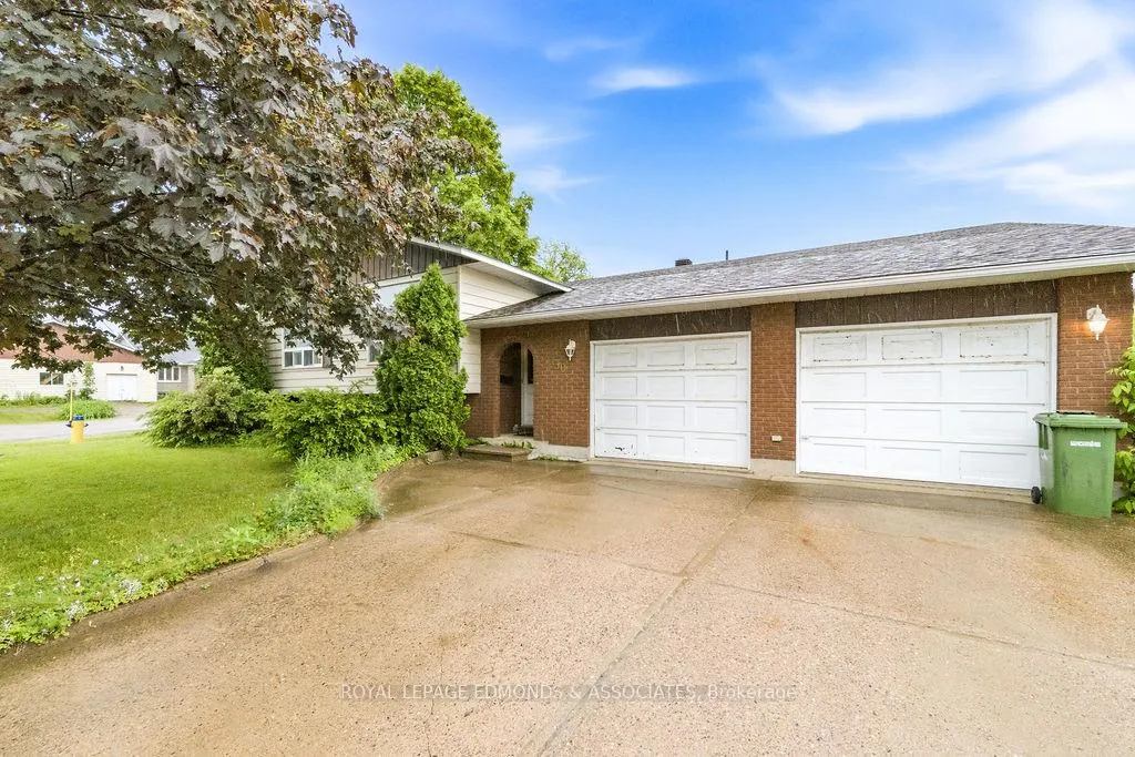 Photo 6 of 130 Town Line Road, Pembroke, Pembroke — HOMEH