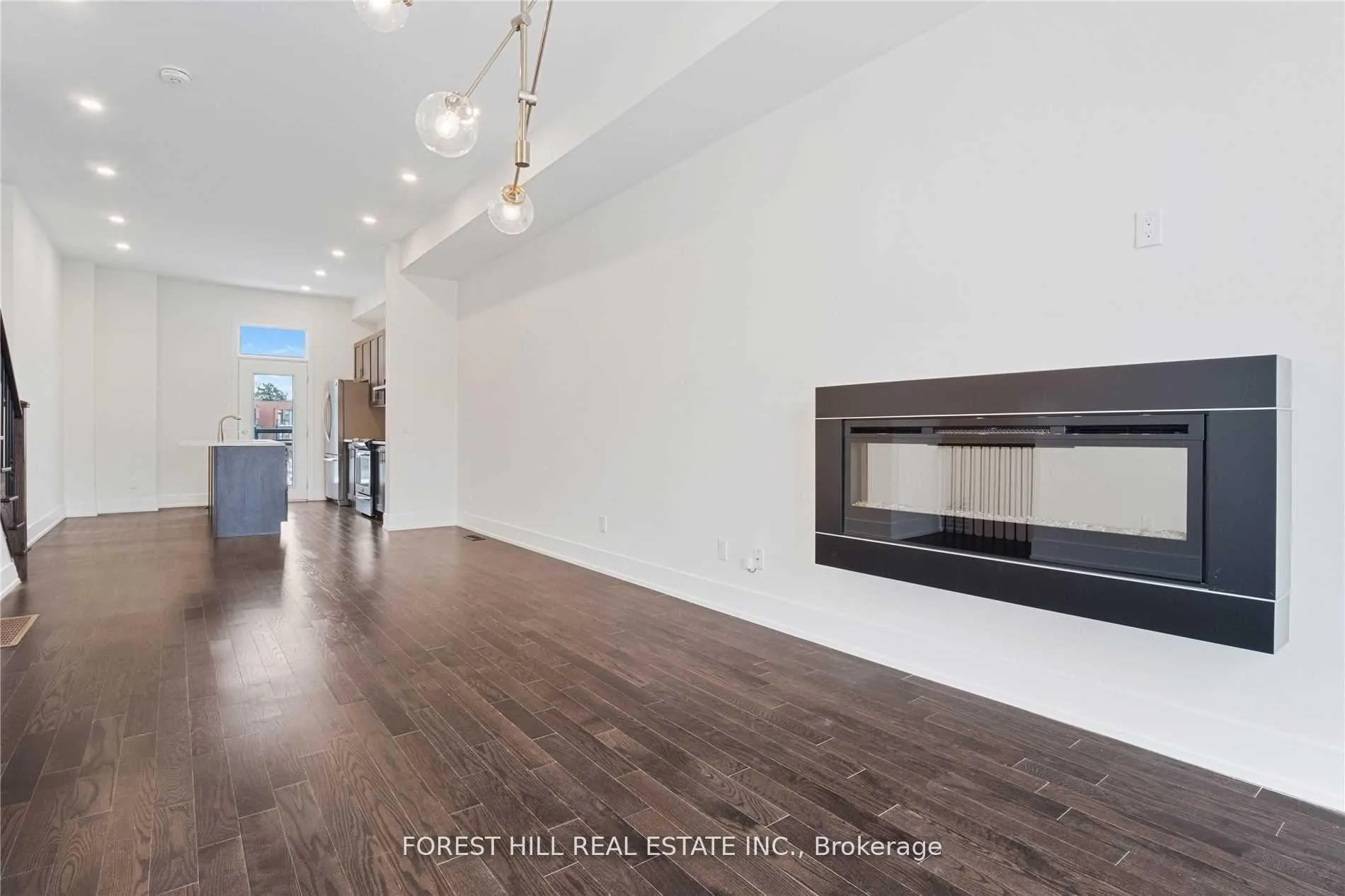 Photo 13 of 9144 Bathurst Street, Vaughan, Patterson — HOMEH