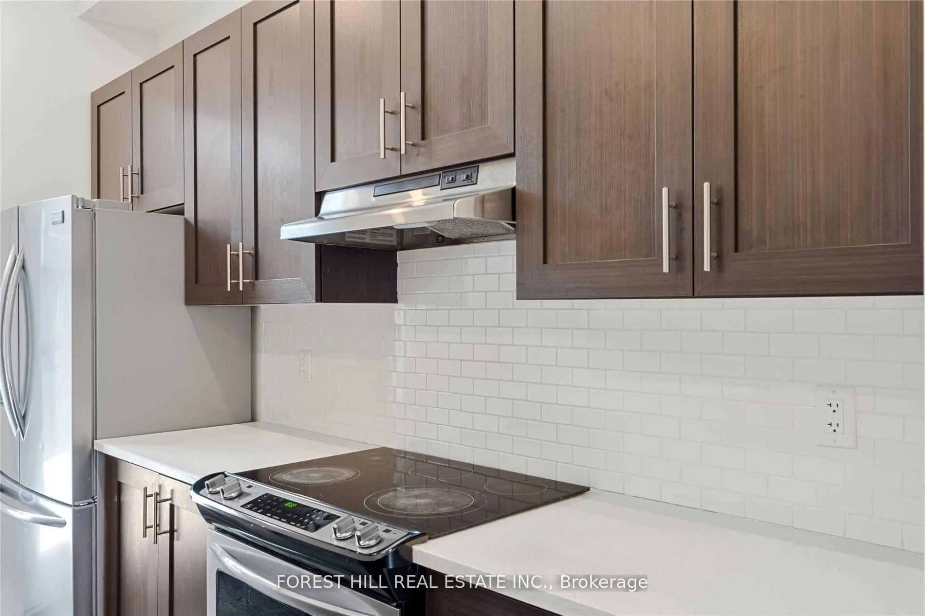 Photo 16 of 9144 Bathurst Street, Vaughan, Patterson — HOMEH