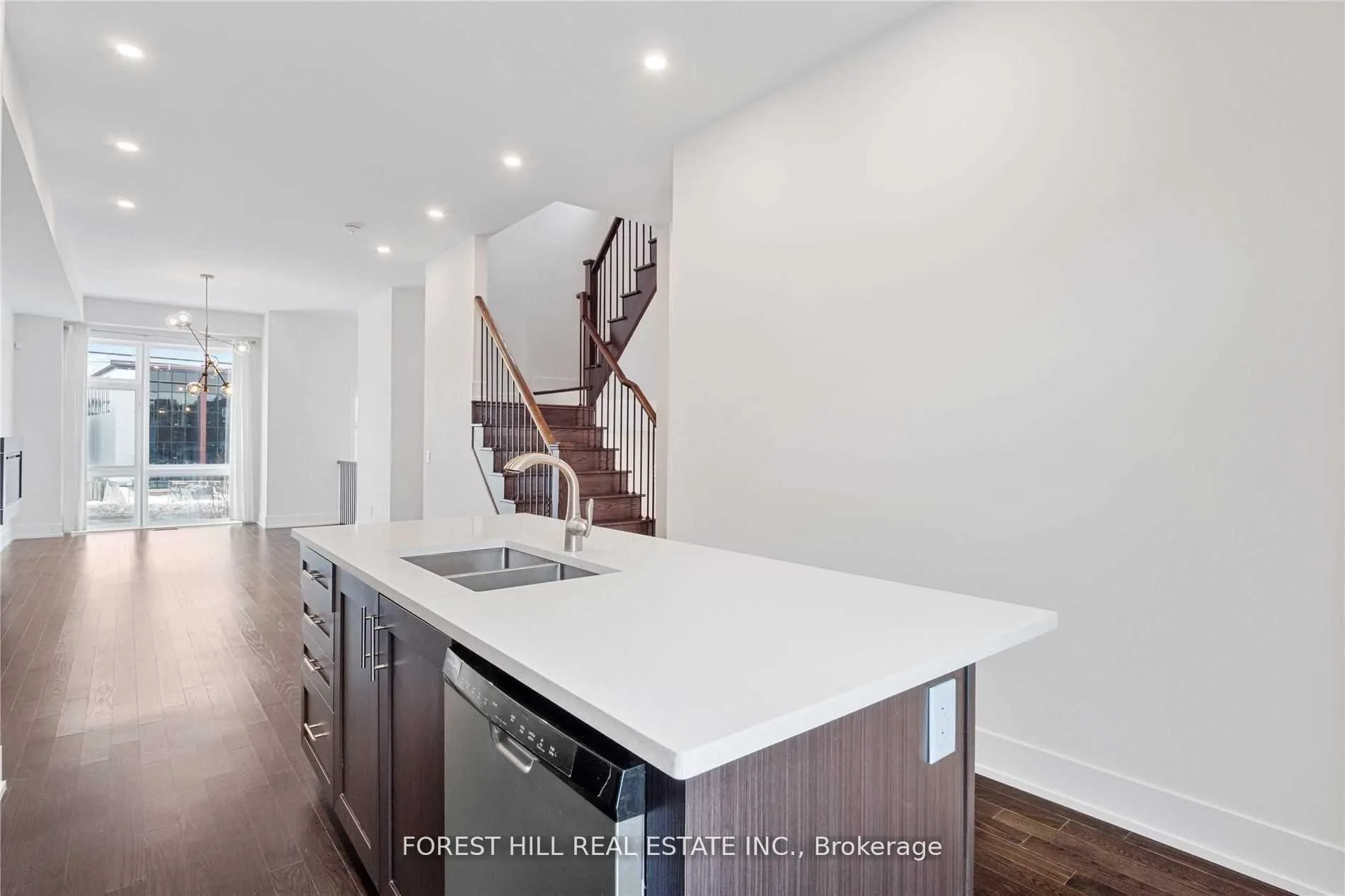 Photo 19 of 9144 Bathurst Street, Vaughan, Patterson — HOMEH