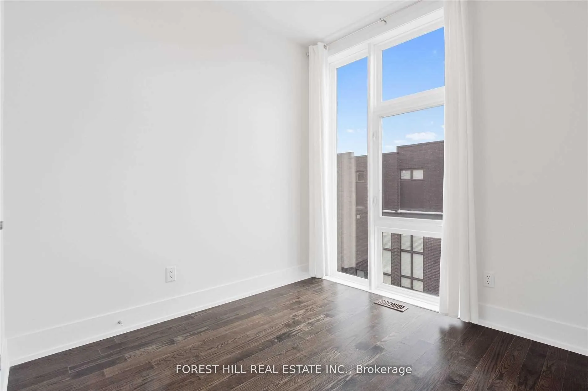 Photo 22 of 9144 Bathurst Street, Vaughan, Patterson — HOMEH