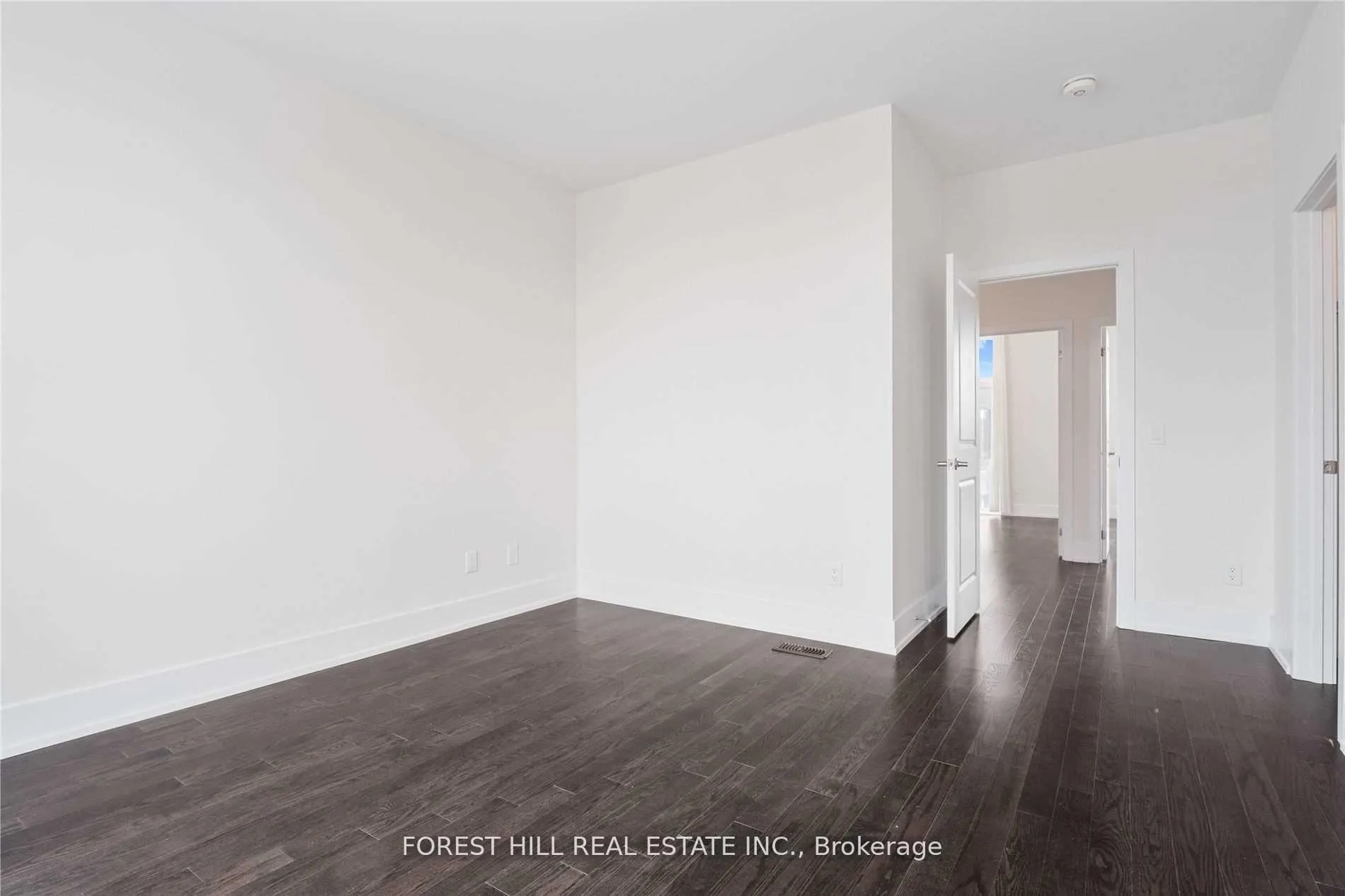 Photo 32 of 9144 Bathurst Street, Vaughan, Patterson — HOMEH