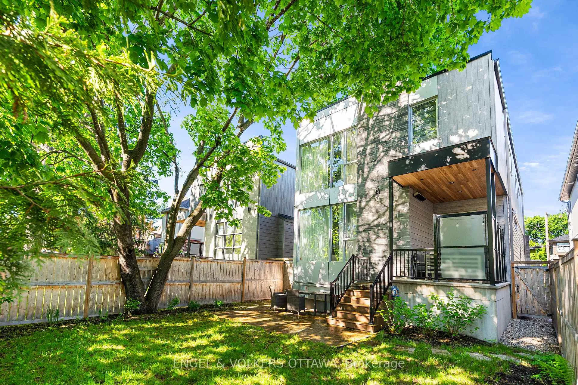 Photo 47 of 508 Roosevelt Avenue, Ottawa, McKellar/Highland — HOMEH