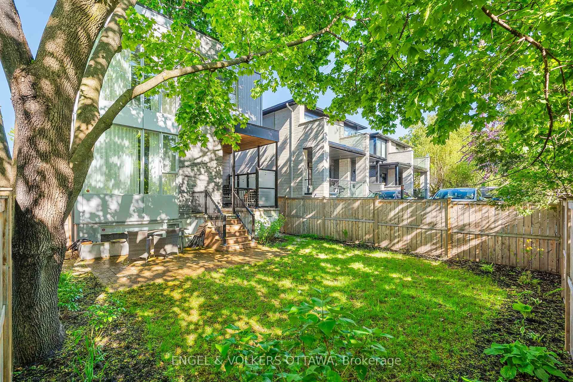 Photo 48 of 508 Roosevelt Avenue, Ottawa, McKellar/Highland — HOMEH