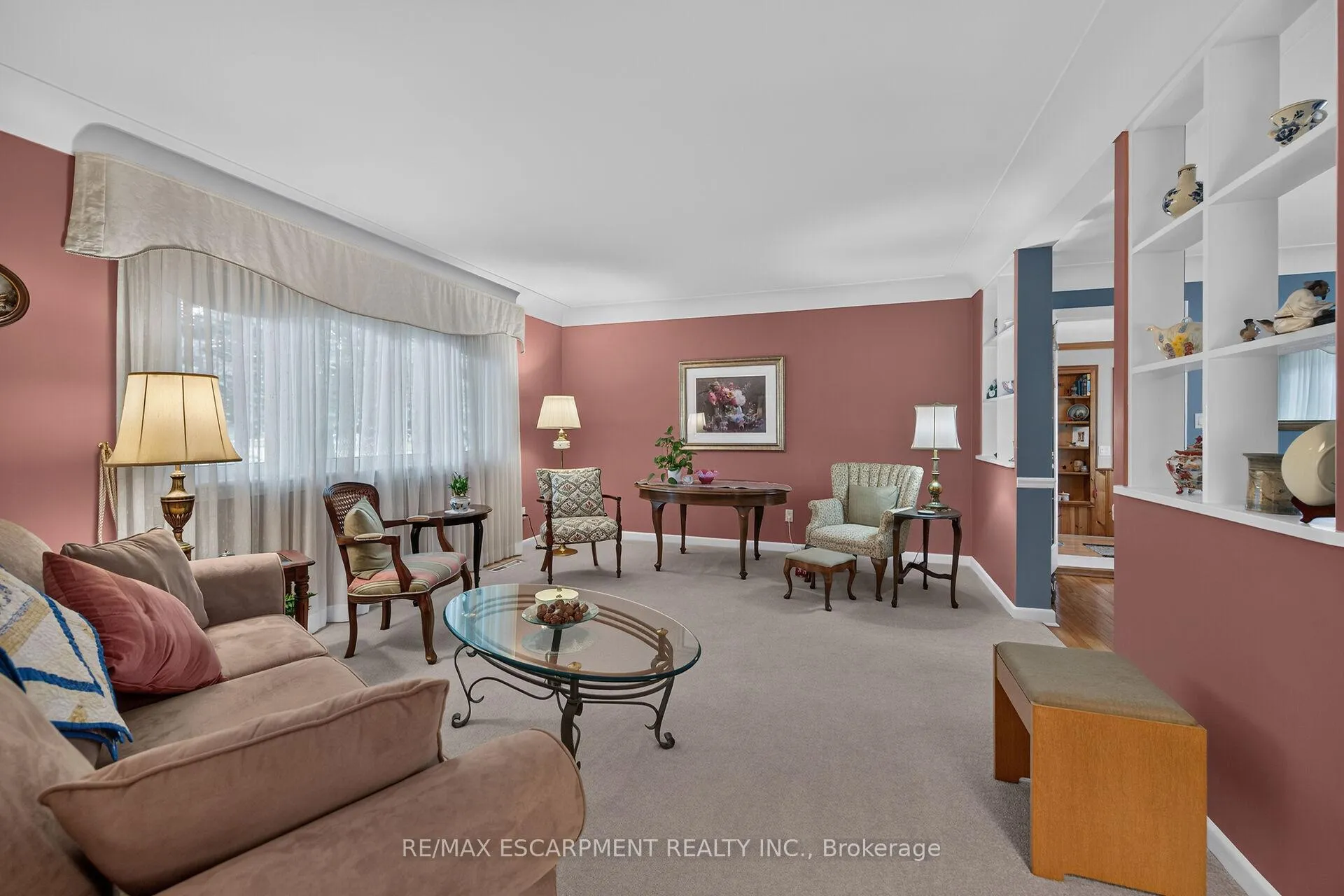 Photo 10 of 511 Fiddlers Green Road, Hamilton, Ancaster — HOMEH