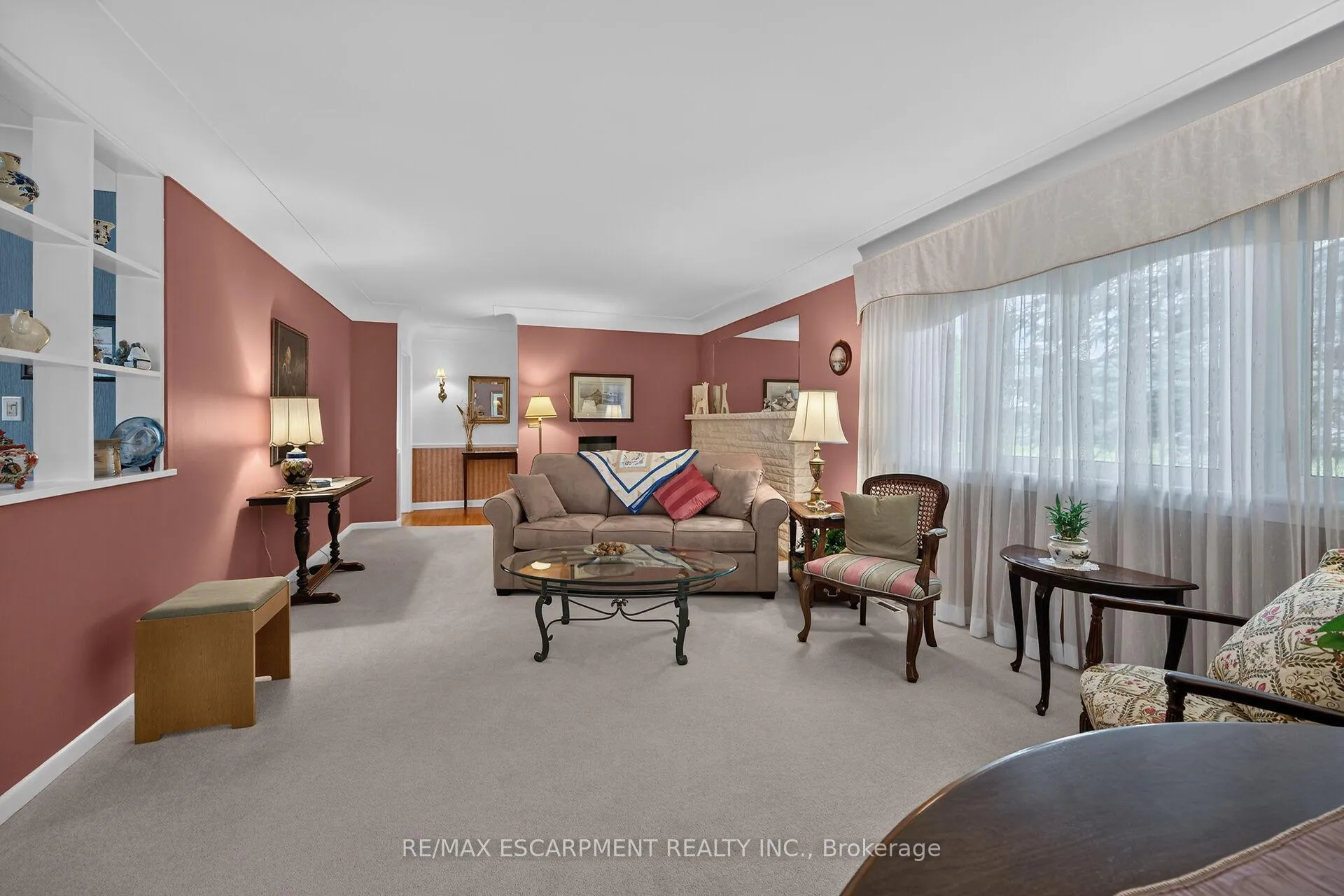 Photo 12 of 511 Fiddlers Green Road, Hamilton, Ancaster — HOMEH