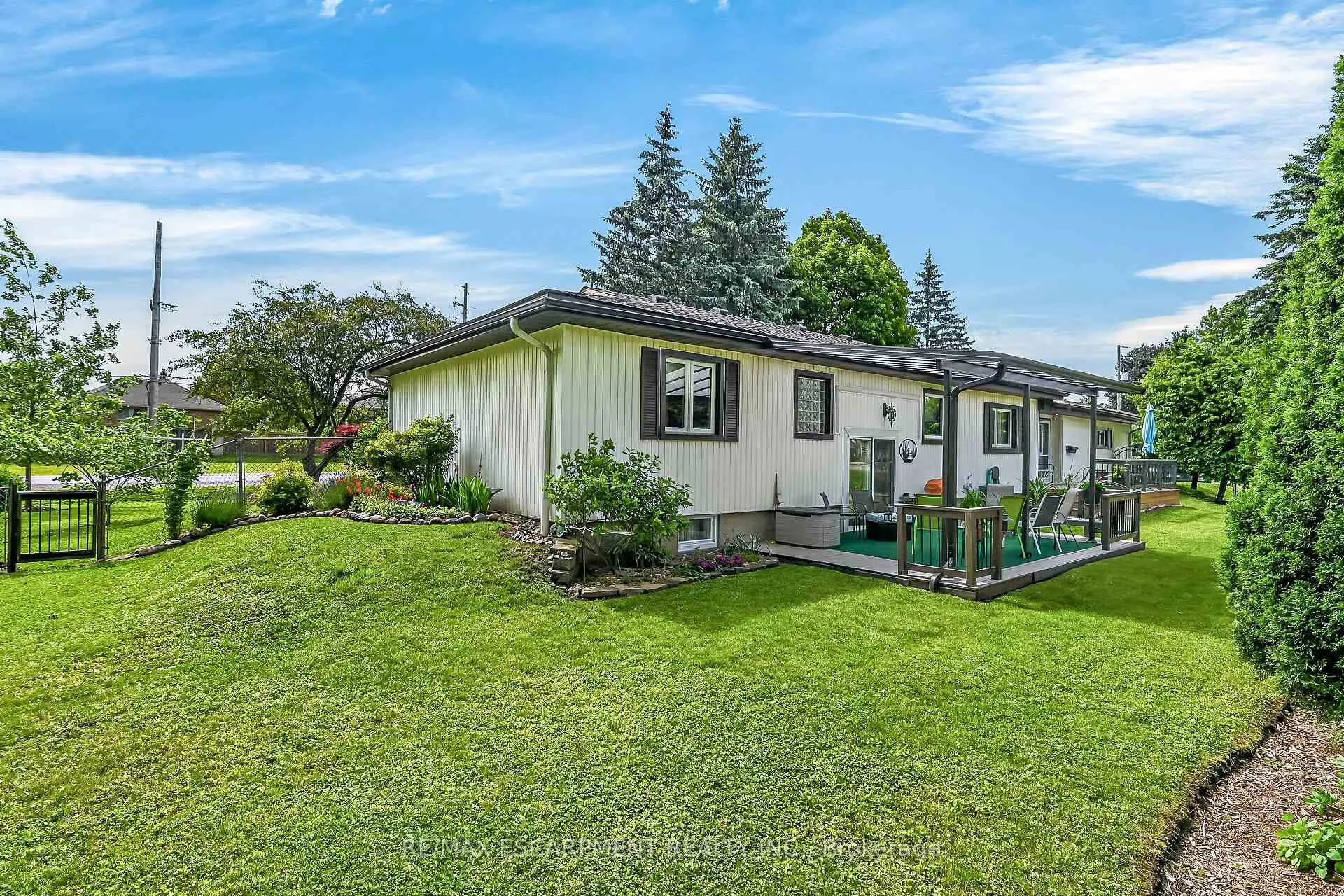 Photo 40 of 511 Fiddlers Green Road, Hamilton, Ancaster — HOMEH