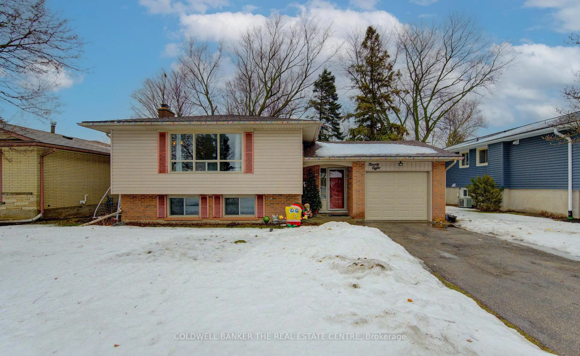 Front of 98 Shea Crescent