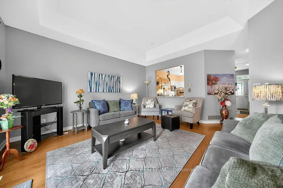Photo 9 of 50 Critzia Drive, Hamilton, Twenty Place — HOMEH