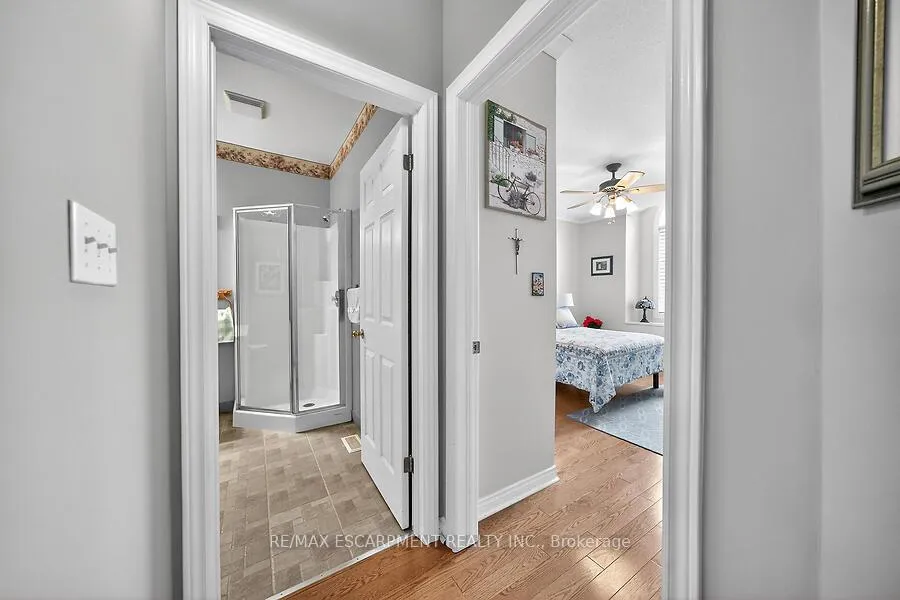 Photo 10 of 50 Critzia Drive, Hamilton, Twenty Place — HOMEH