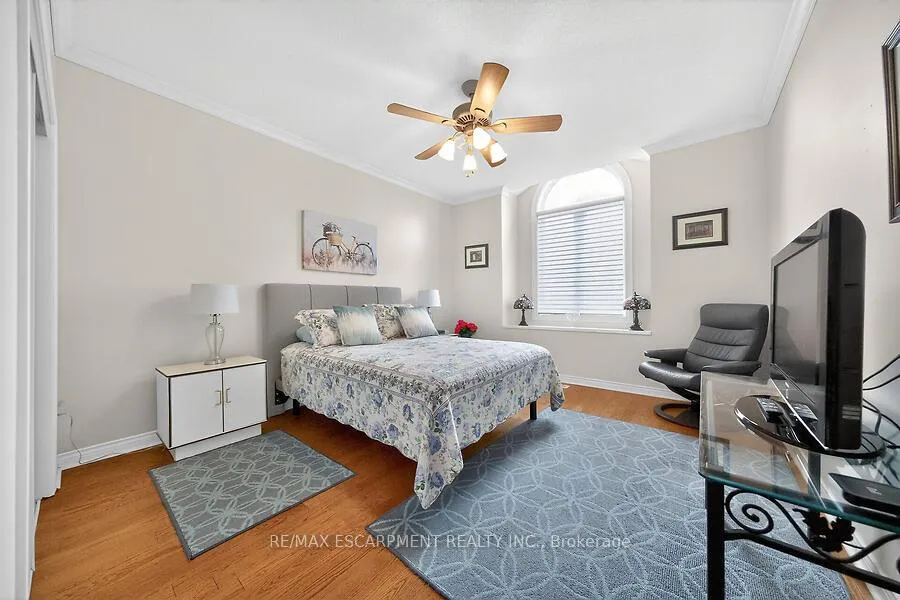 Photo 13 of 50 Critzia Drive, Hamilton, Twenty Place — HOMEH