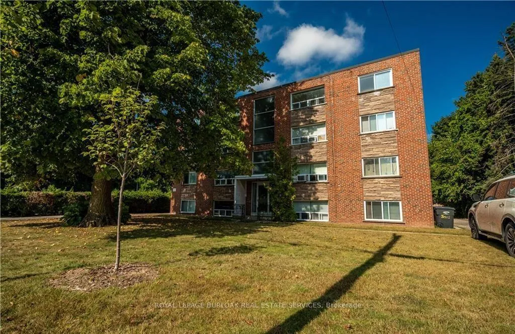 Front of Unit 7, 2161 Ghent Avenue