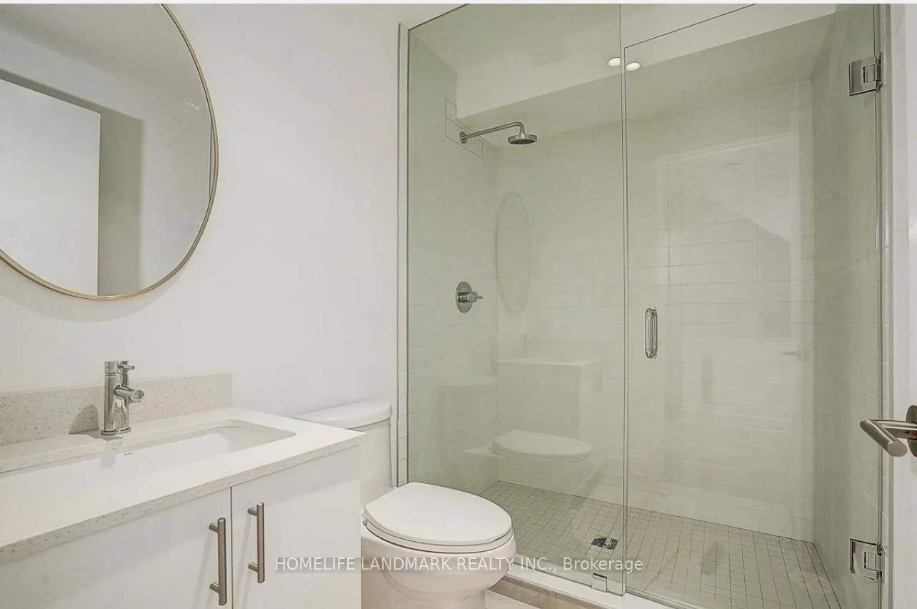 Photo 9 of 29 Chestnut Court, Aurora, Rural Aurora — HOMEH