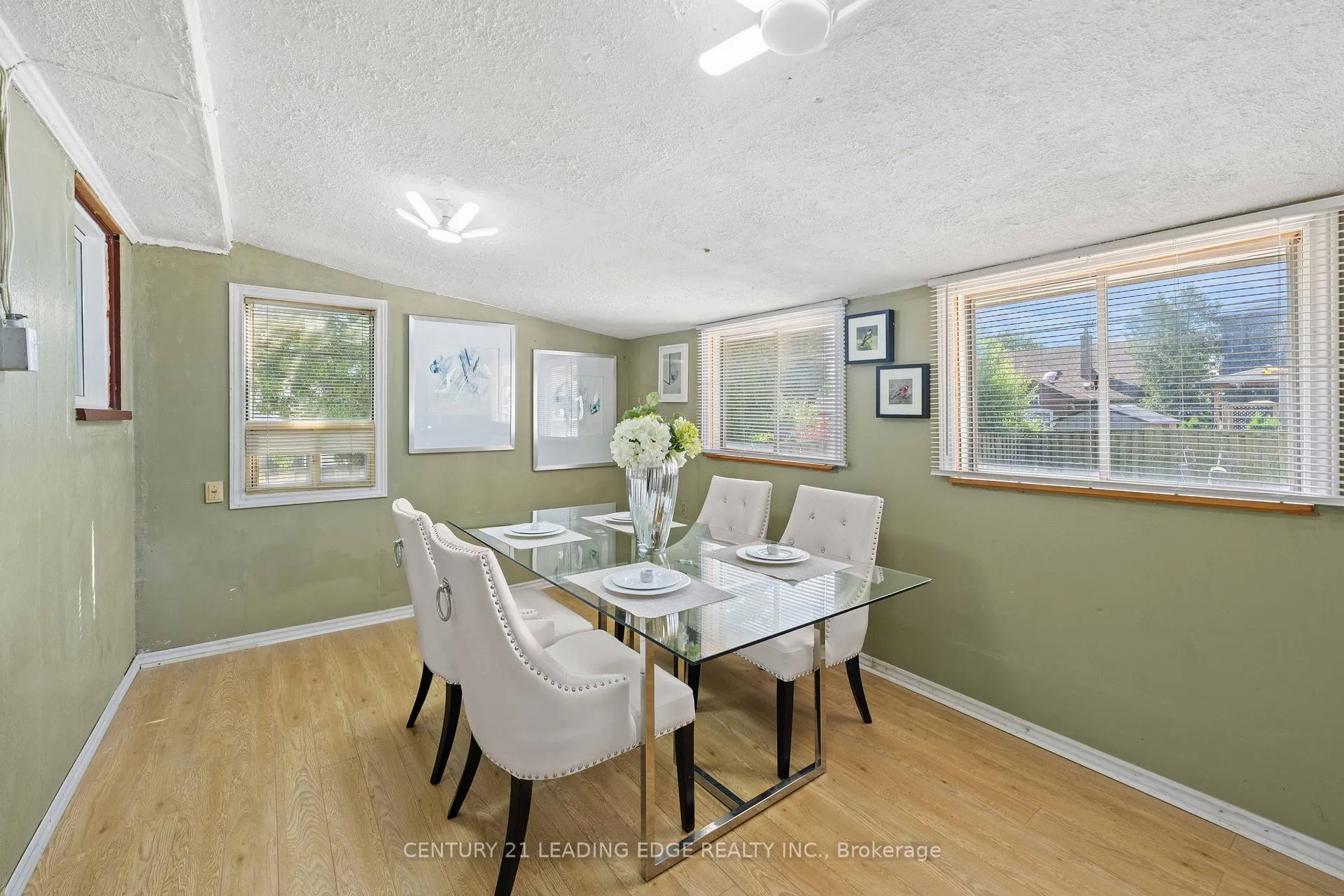 Photo 26 of 27 Chilcot Avenue, Etobicoke, Elms-Old Rexdale — HOMEH