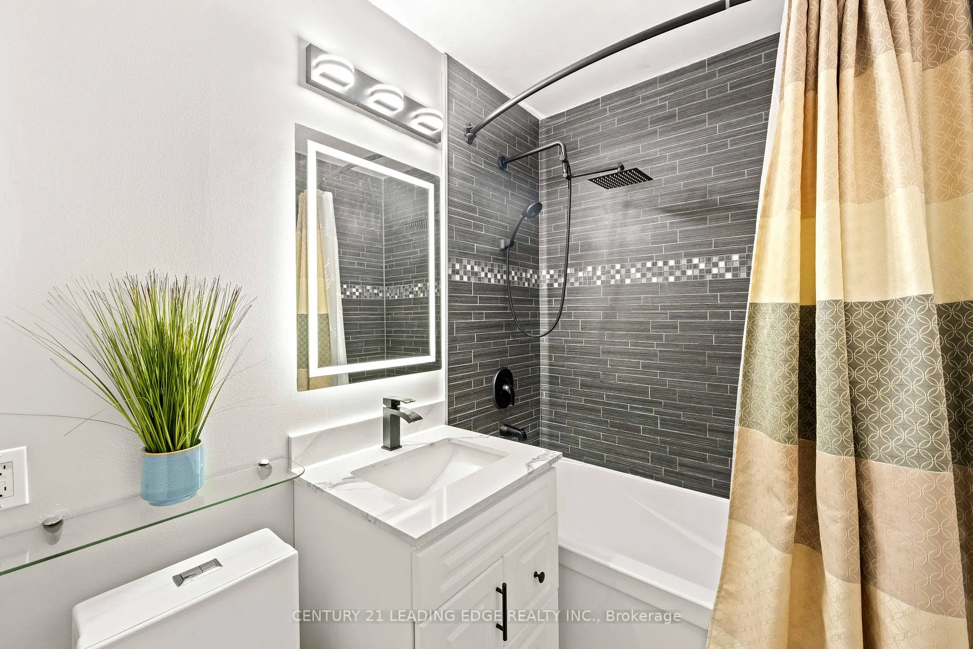 Photo 29 of 27 Chilcot Avenue, Etobicoke, Elms-Old Rexdale — HOMEH