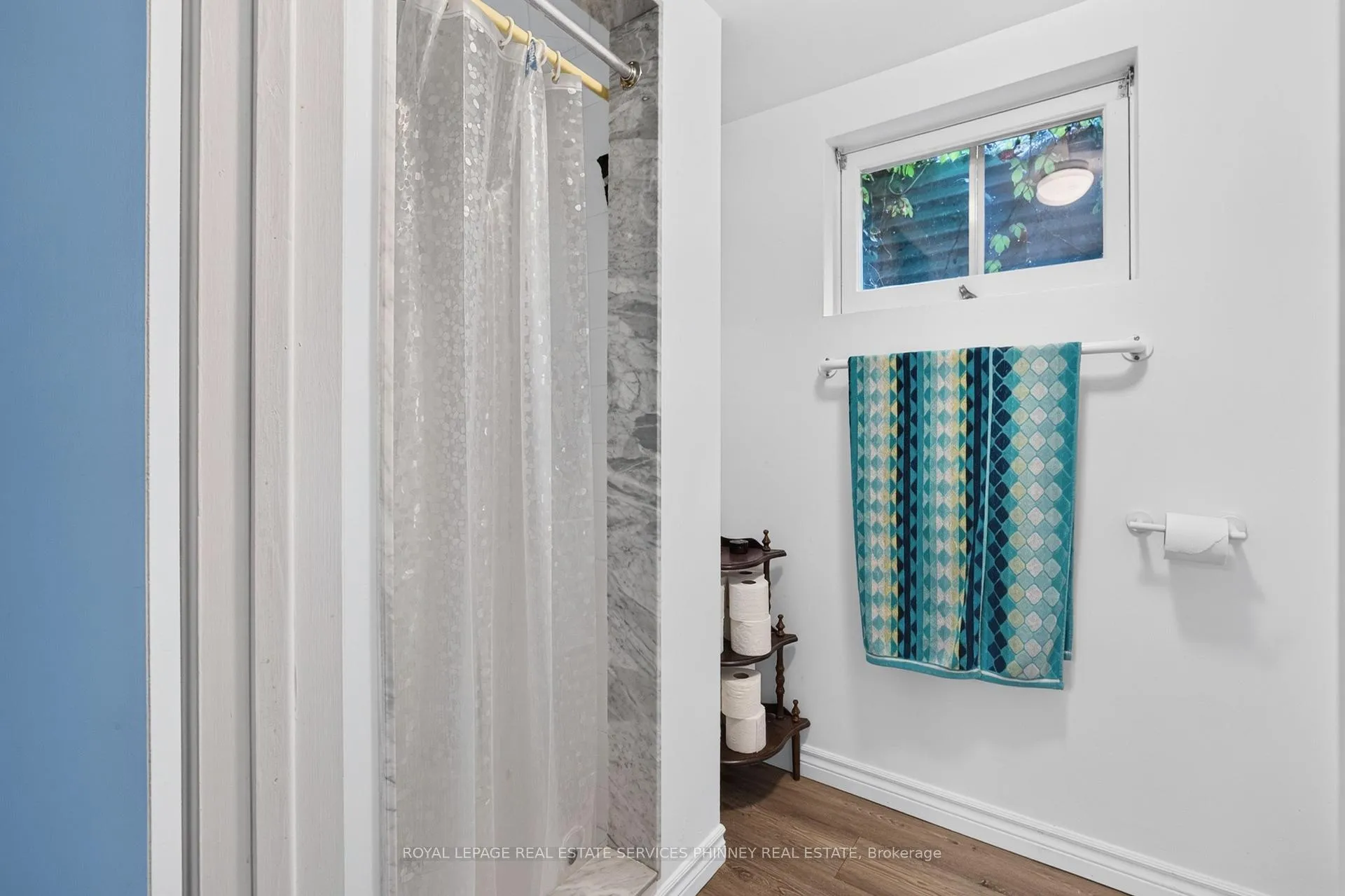 Photo 19 of 1379 Tyneburn Crescent, Mississauga, Applewood — HOMEH