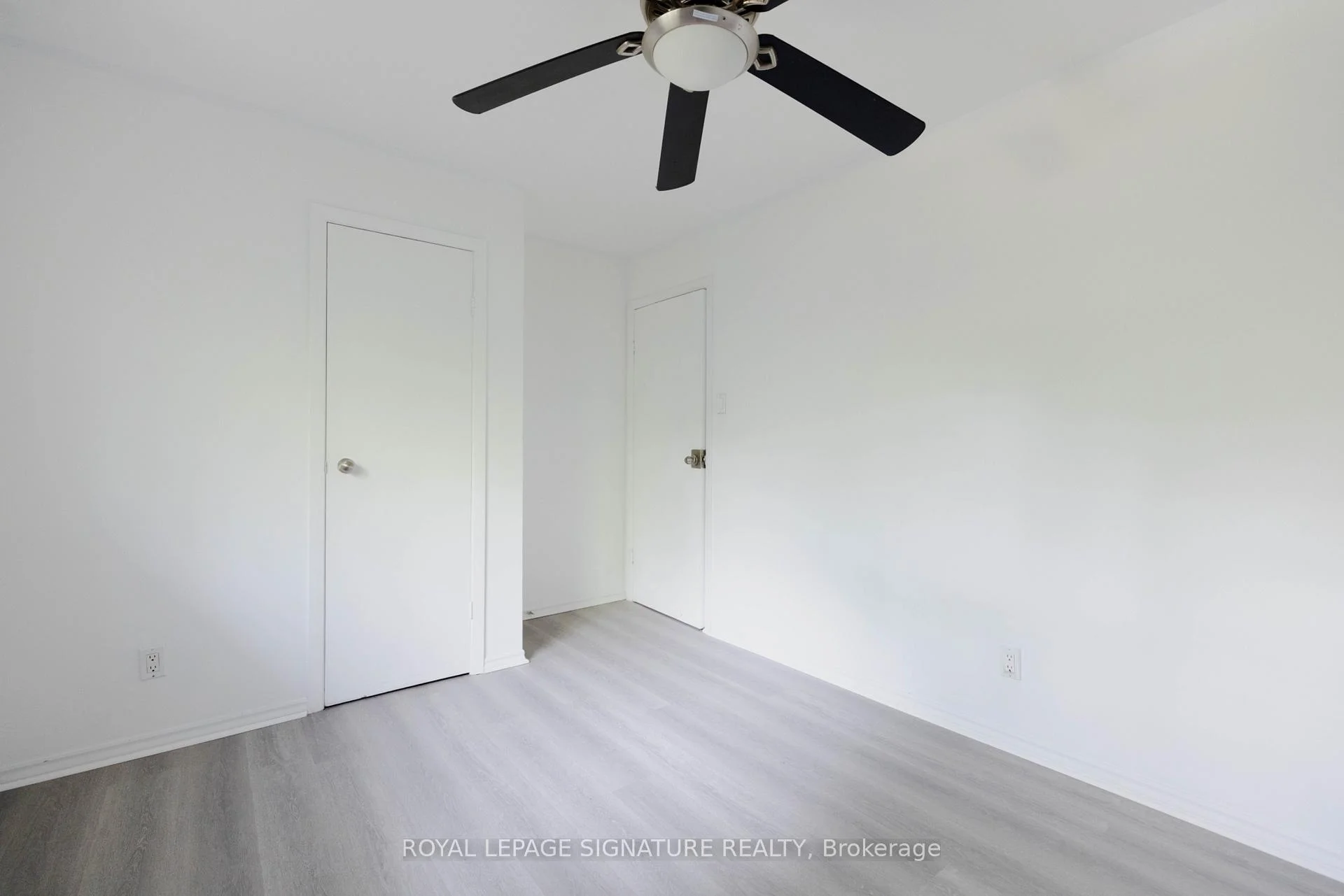Photo 12 of 237 Pickering Street, Toronto, East End-Danforth — HOMEH