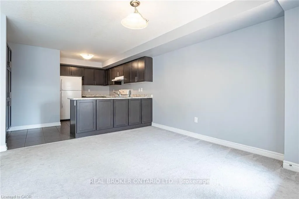 Photo 9 of Unit 31, 420 Linden Drive, Waterloo, Beechwood/University — HOMEH