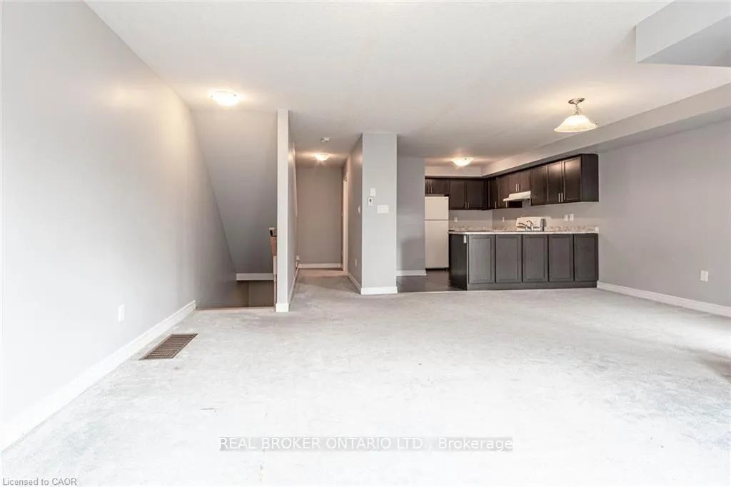 Photo 12 of Unit 31, 420 Linden Drive, Waterloo, Beechwood/University — HOMEH