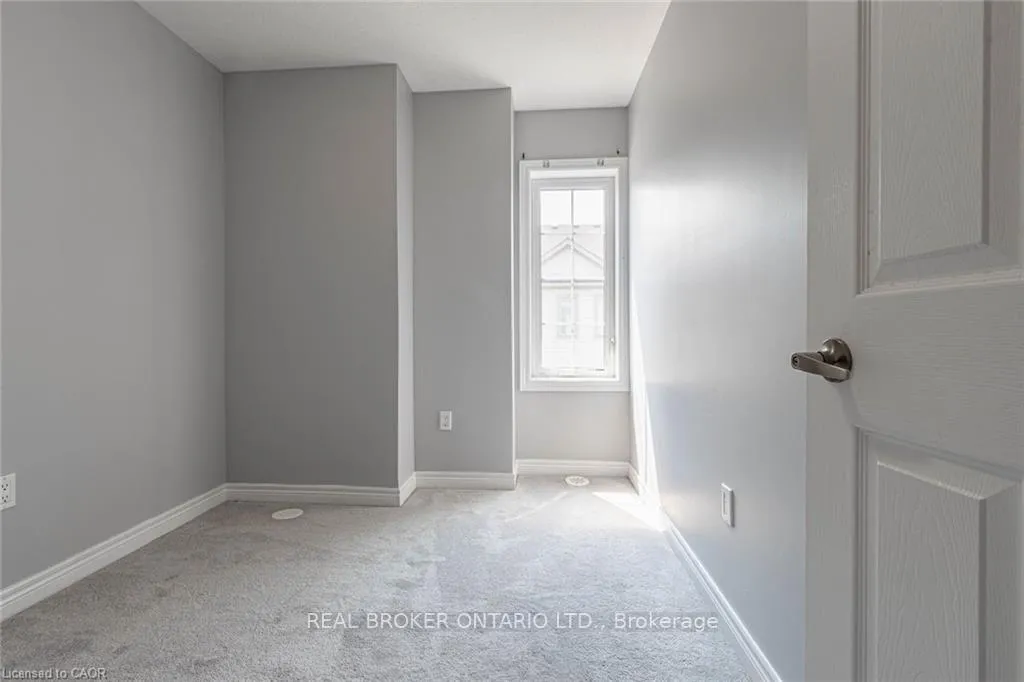 Photo 21 of Unit 31, 420 Linden Drive, Waterloo, Beechwood/University — HOMEH