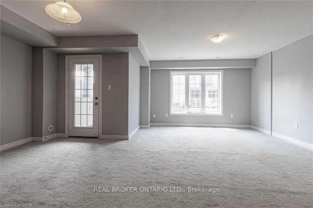 Photo 22 of Unit 31, 420 Linden Drive, Waterloo, Beechwood/University — HOMEH
