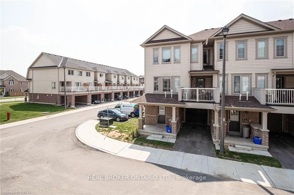Photo 25 of Unit 31, 420 Linden Drive, Waterloo, Beechwood/University — HOMEH