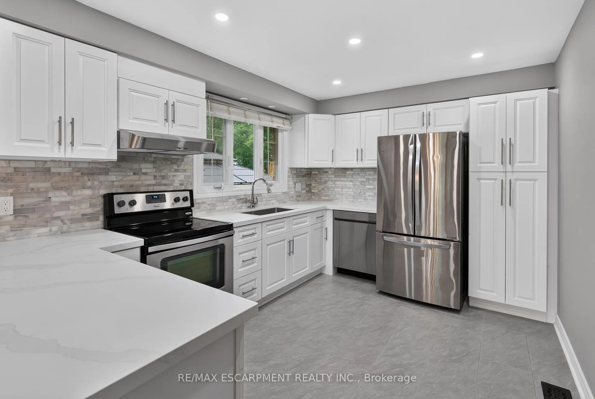 Photo 1 of Unit 1- UPPER, 294 Jones Road, Hamilton, Fruitland — HOMEH
