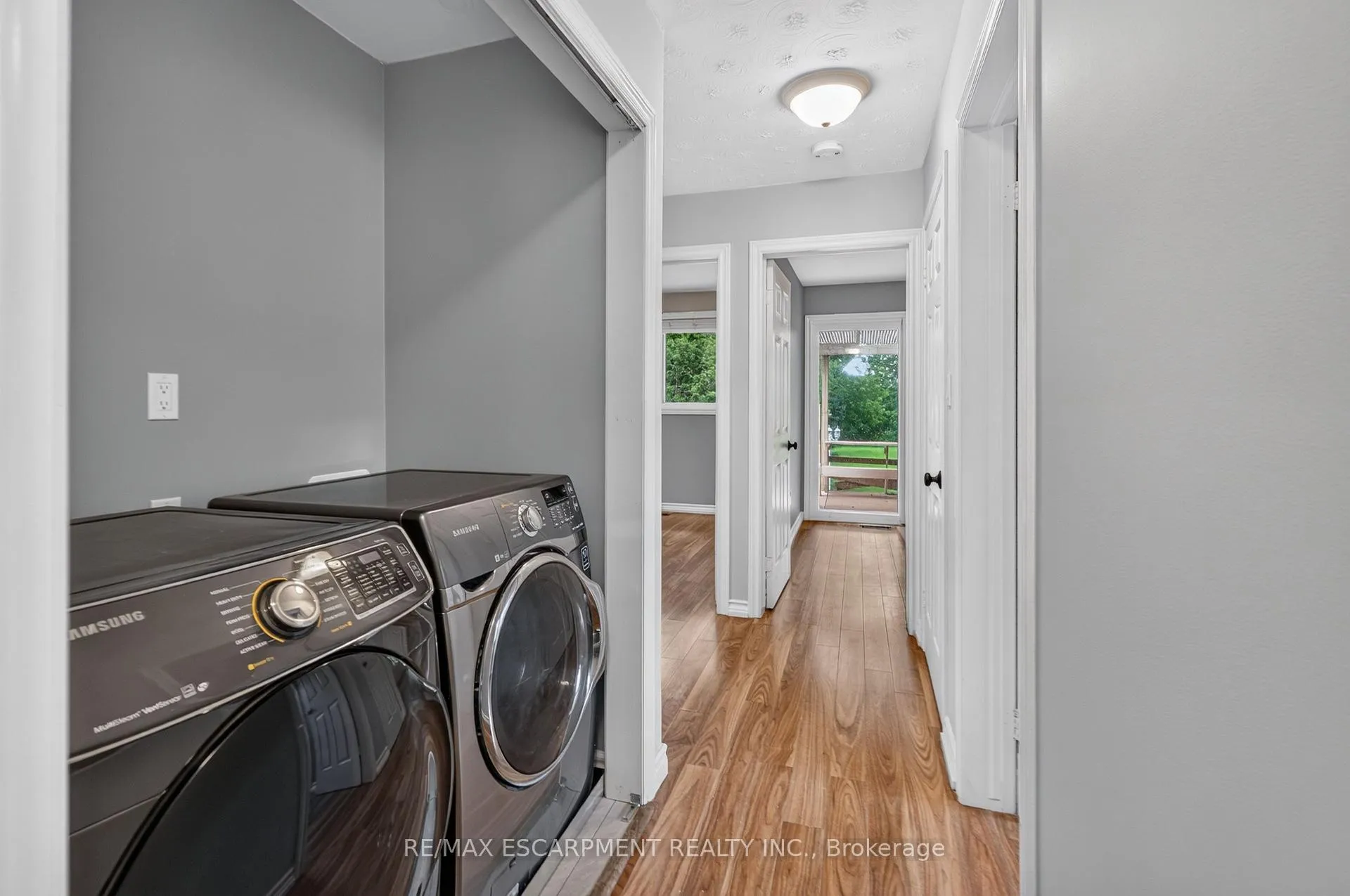 Photo 9 of Unit 1- UPPER, 294 Jones Road, Hamilton, Fruitland — HOMEH