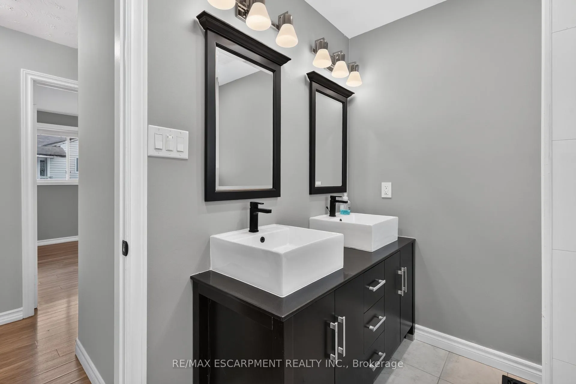 Photo 13 of Unit 1- UPPER, 294 Jones Road, Hamilton, Fruitland — HOMEH