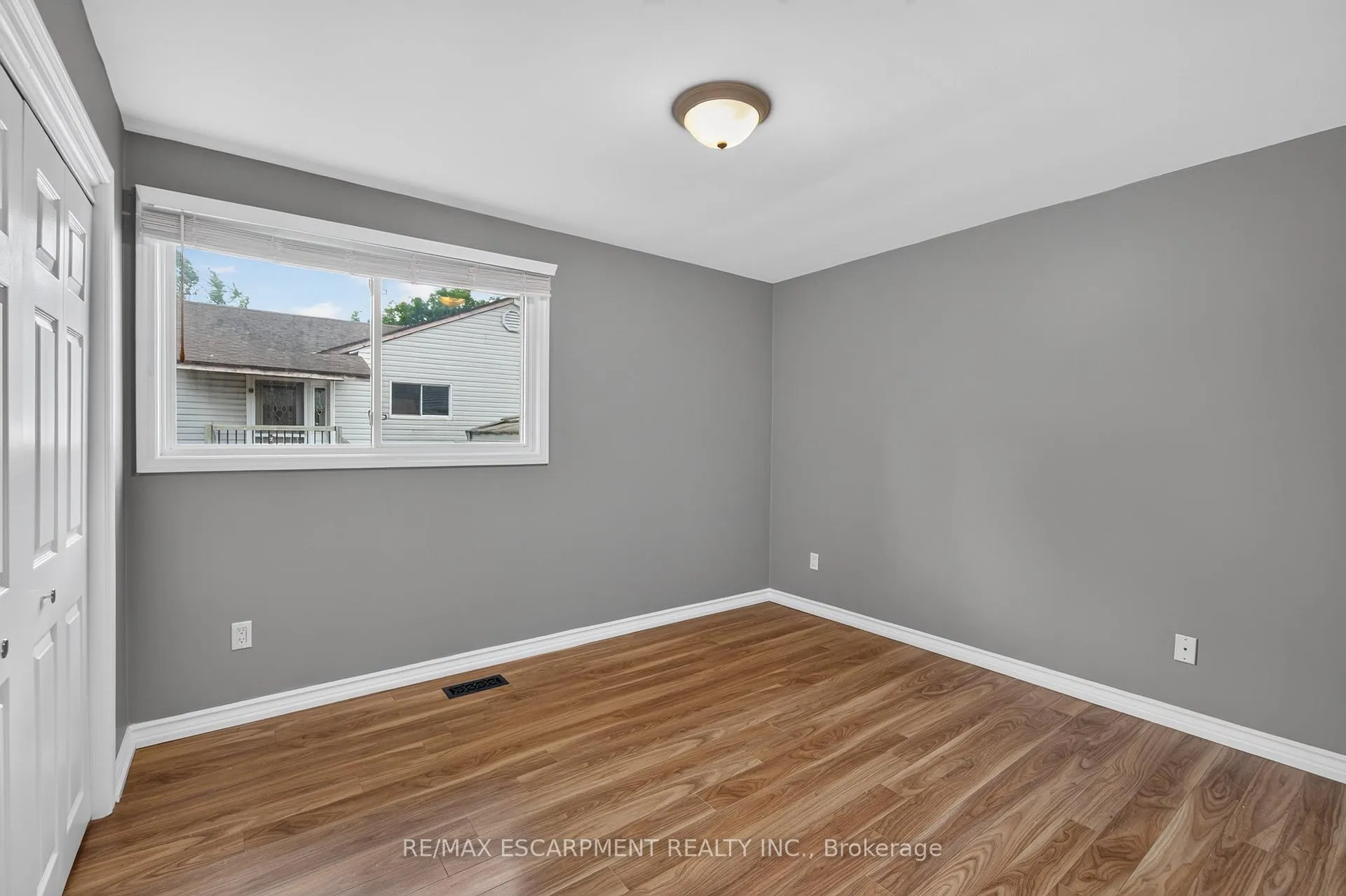 Photo 14 of Unit 1- UPPER, 294 Jones Road, Hamilton, Fruitland — HOMEH