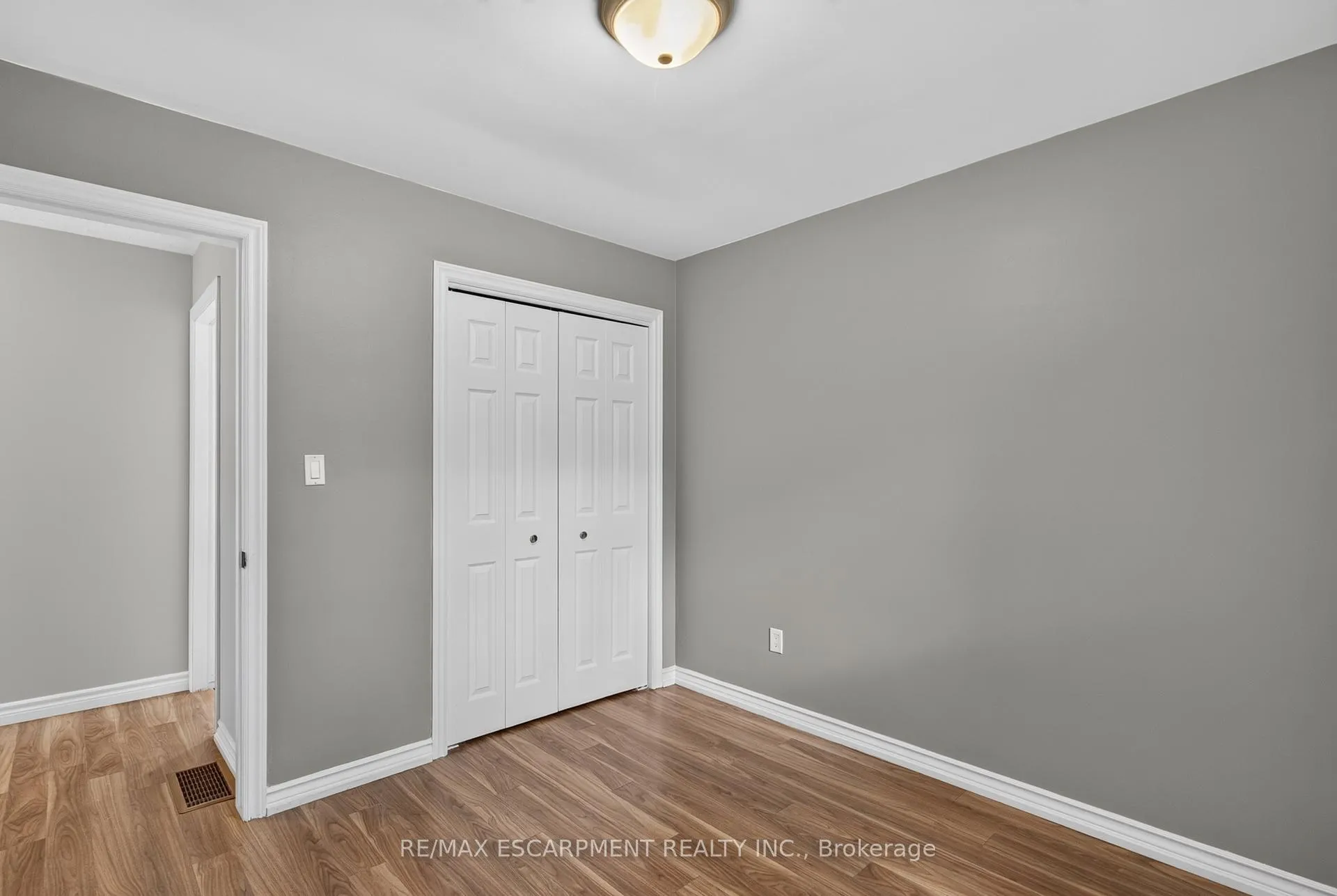 Photo 17 of Unit 1- UPPER, 294 Jones Road, Hamilton, Fruitland — HOMEH