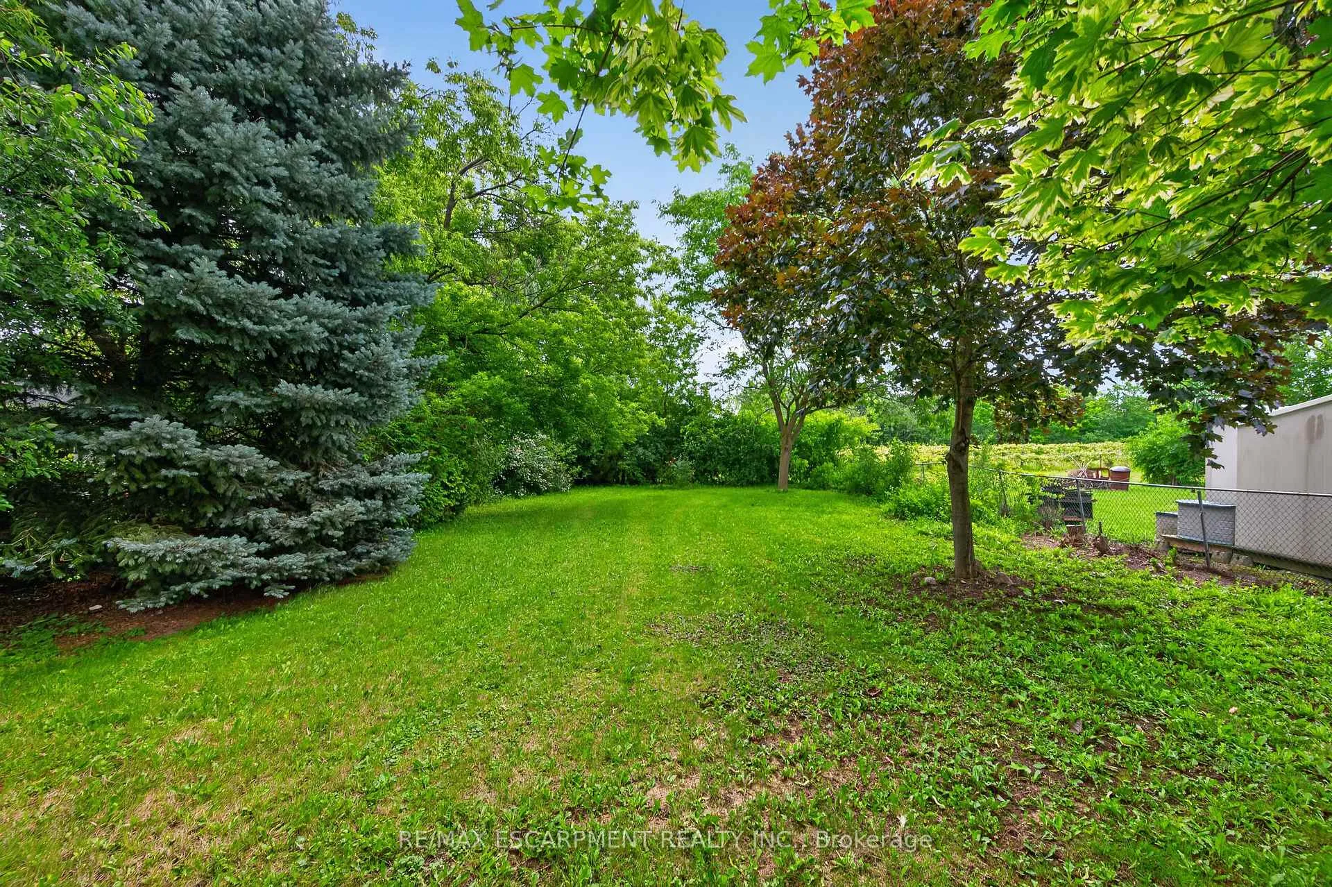 Photo 19 of Unit 1- UPPER, 294 Jones Road, Hamilton, Fruitland — HOMEH