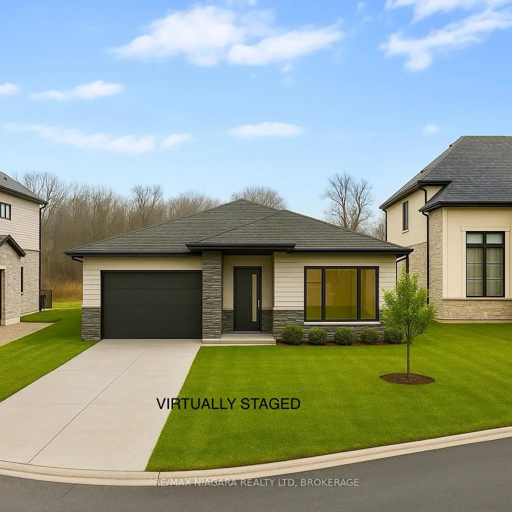 Front of 7521 Sherrilee Crescent